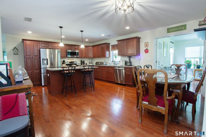 Property Photo:  3 Hannah Way  CT 06791 