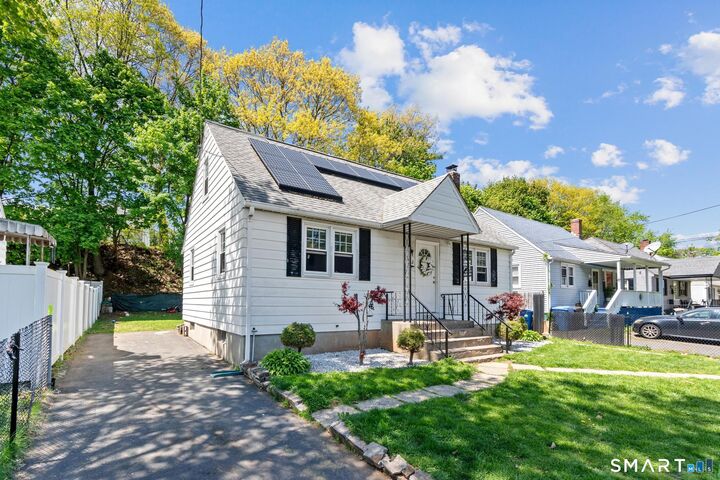 Property Photo: 1812 Corbin Avenue CT 06053