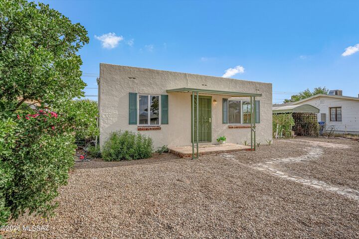 Property Photo: 4208 E 1st Street AZ 85711
