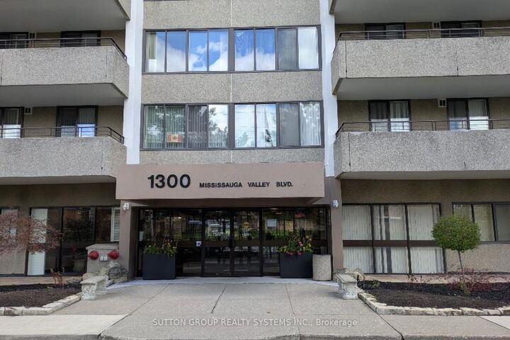 1300 Mississauga Valley Boulevard 504 — photo 1