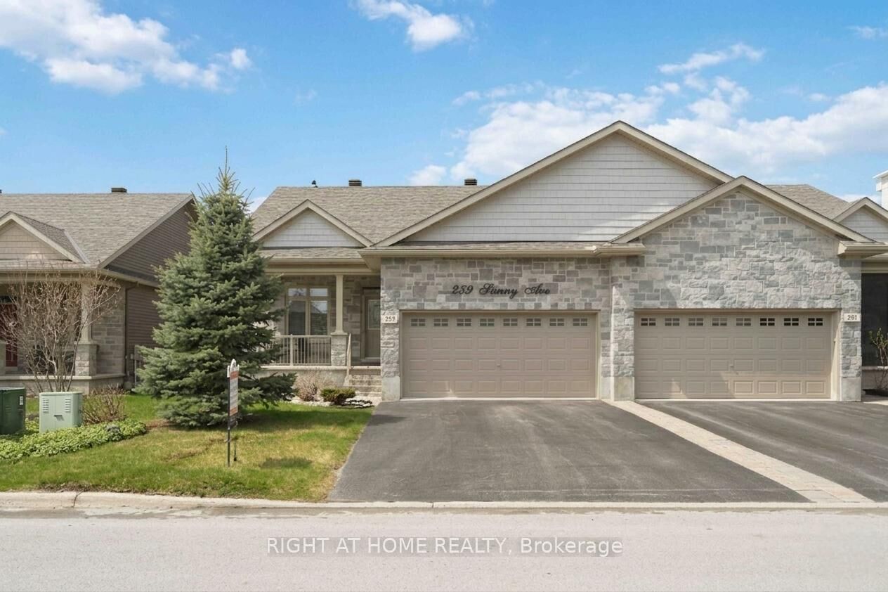 Property Photo: 259 Shinny Avenue ON K2V 0B9
