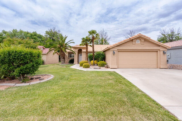 Property Photo: 524 S Indian Dr 9 UT 84770