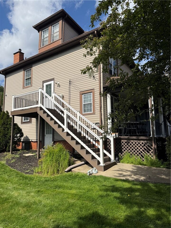 Property Photo:  1000 6th Street  PA 15009 