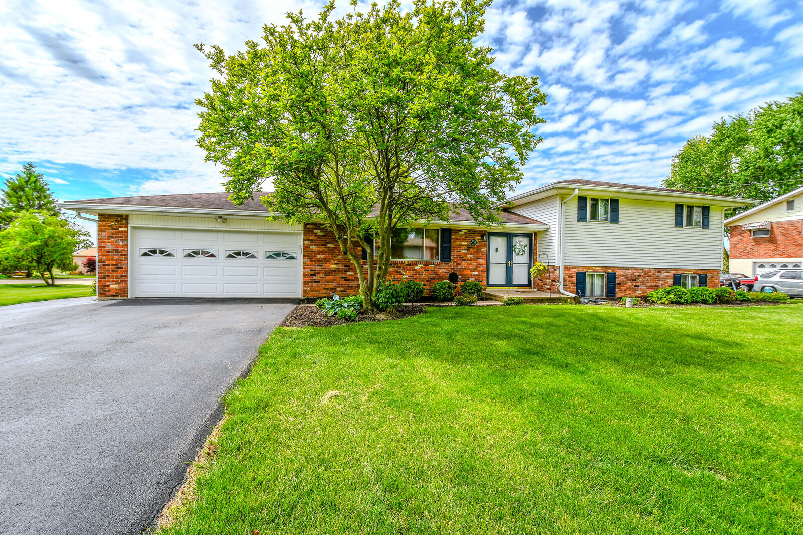 Property Photo:  10833 Kendig Road  OH 45344 