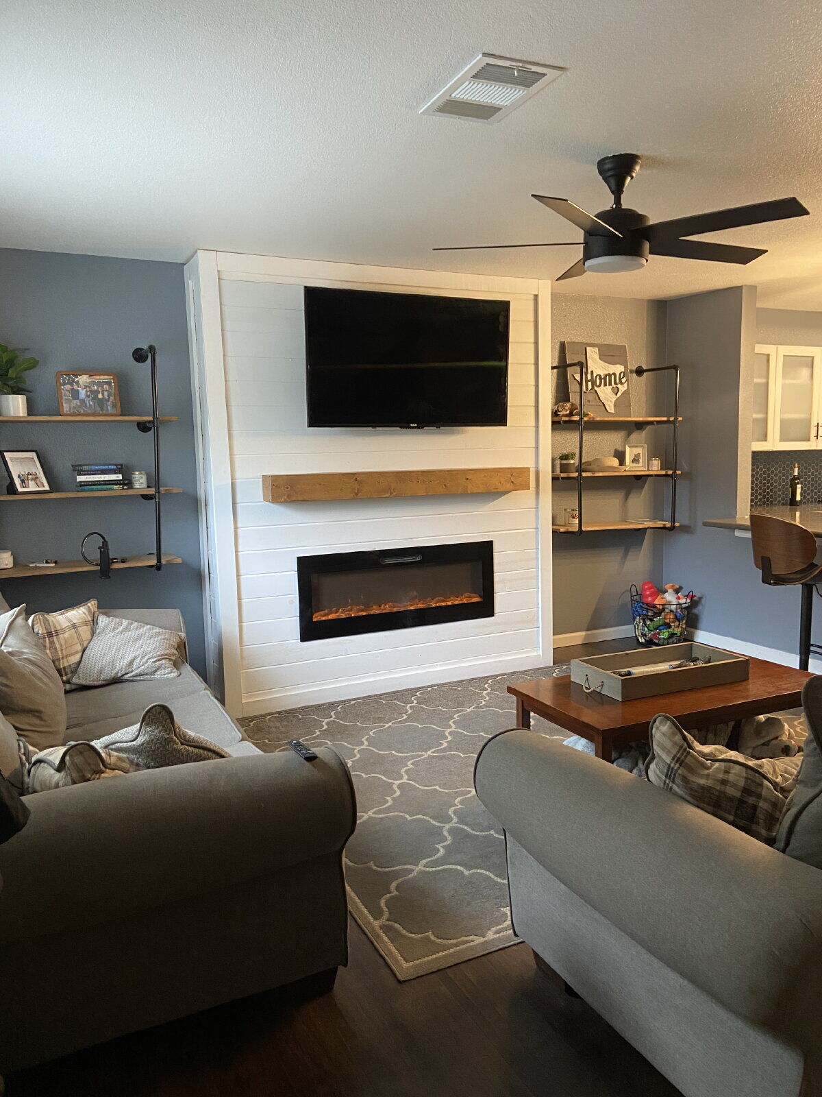 Property Photo:  1520 Geoffs Drive  TX 78748 
