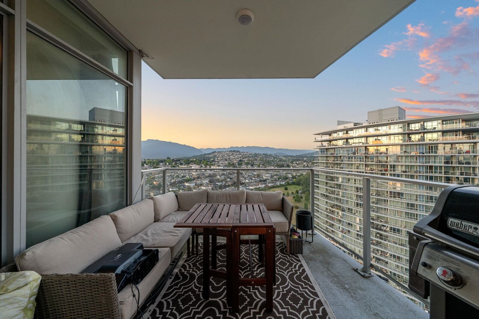 Property Photo: 1788 Gilmore Avenue 2810 BC V5C 0L5
