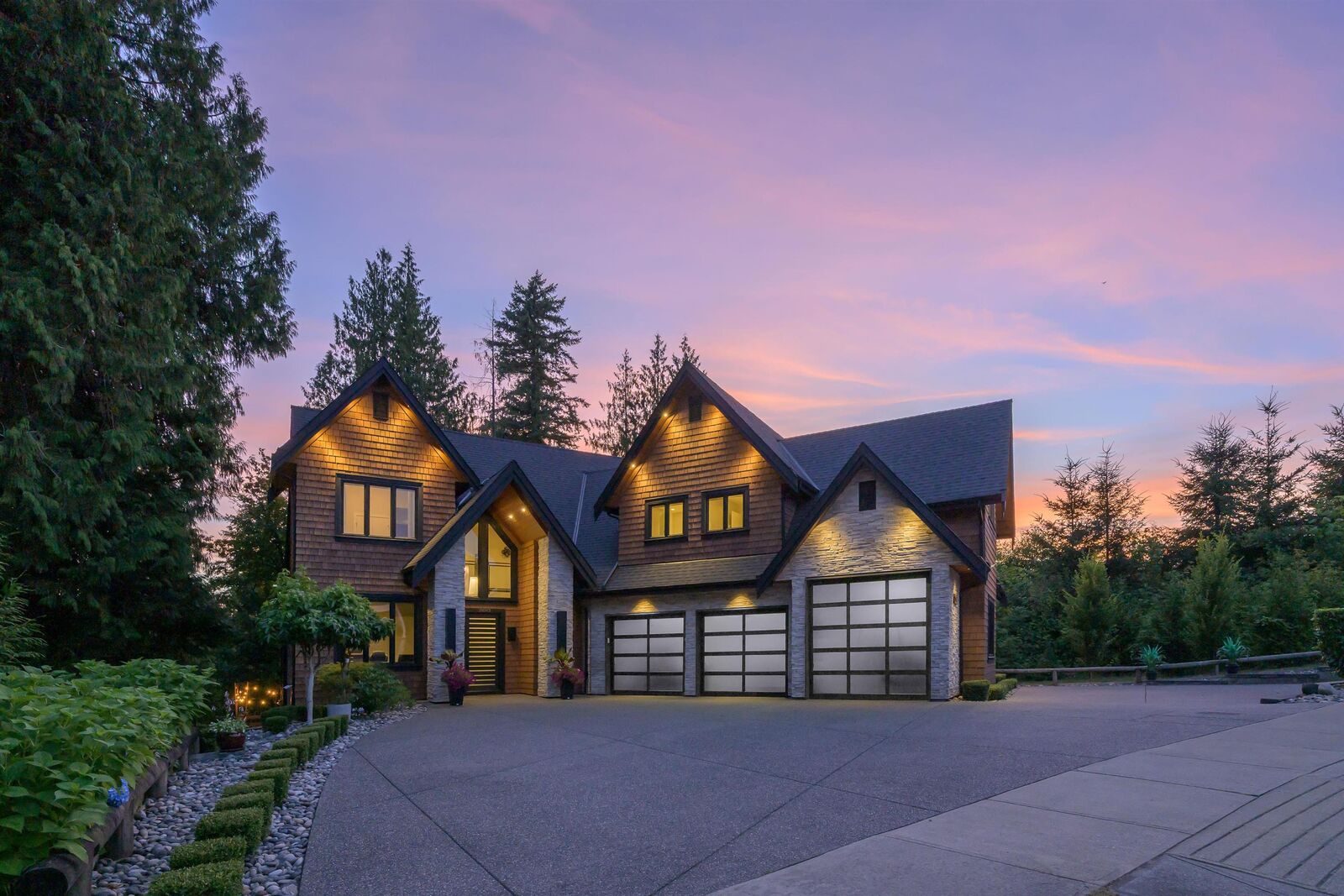 Property Photo:  10043 246B Street  BC V2W 0H1 