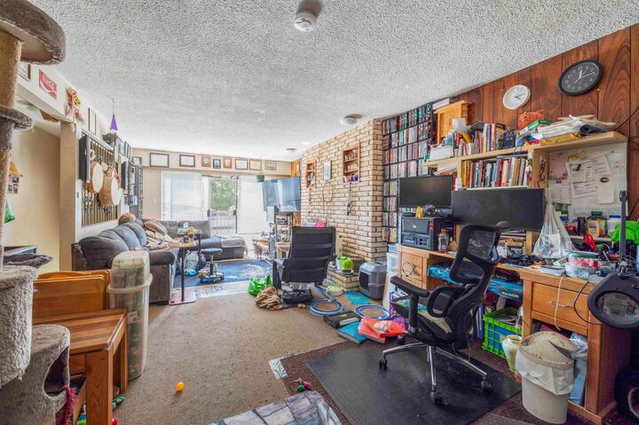 Property Photo:  11821 72 Avenue  BC V4E 1Z5 
