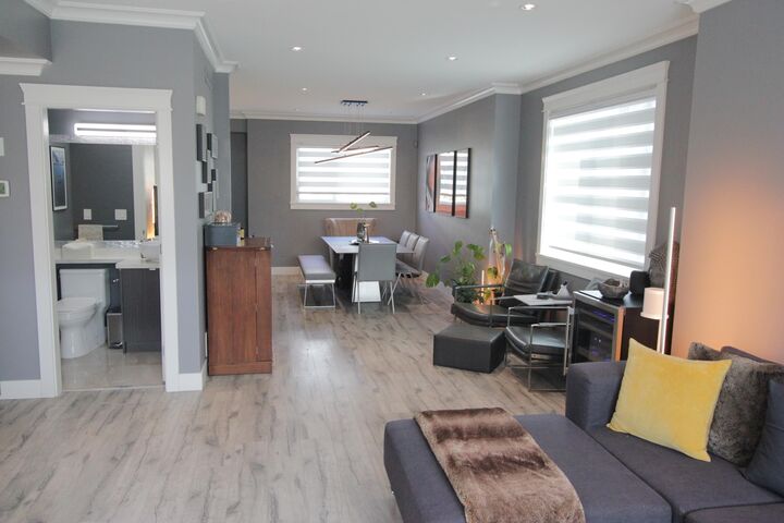 Property Photo: 9560 Alexandra Road 14 BC V6X 1C5