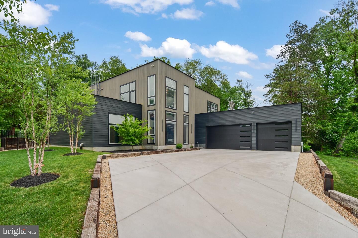 Property Photo:  7404 Sportsman Drive  VA 22043 