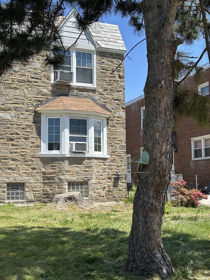 Property Photo:  1123 Gilham Street  PA 19111 