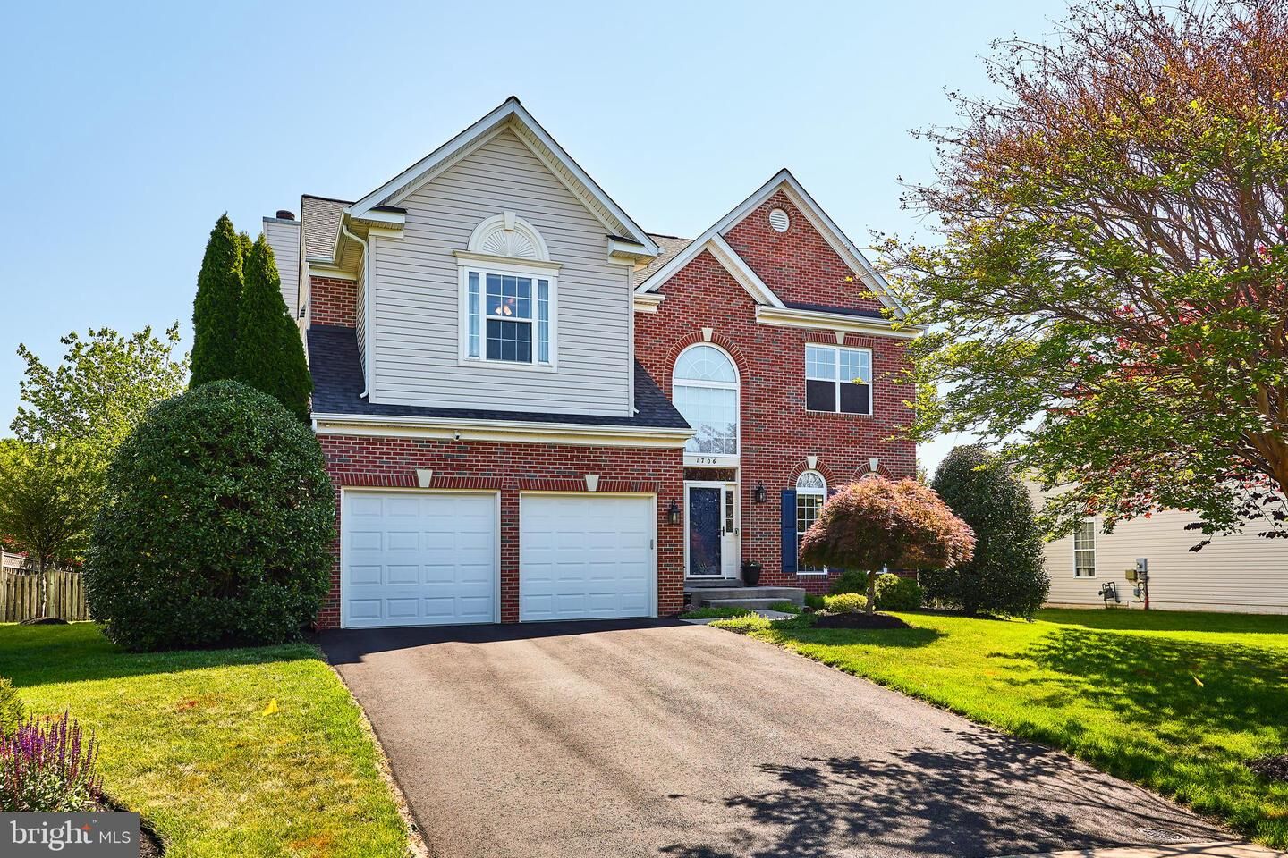 Property Photo:  1706 Revere Court NE  VA 20176 