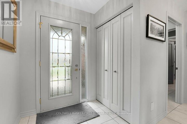 Property Photo:  1592 Zachary Street  ON K1C 6C6 