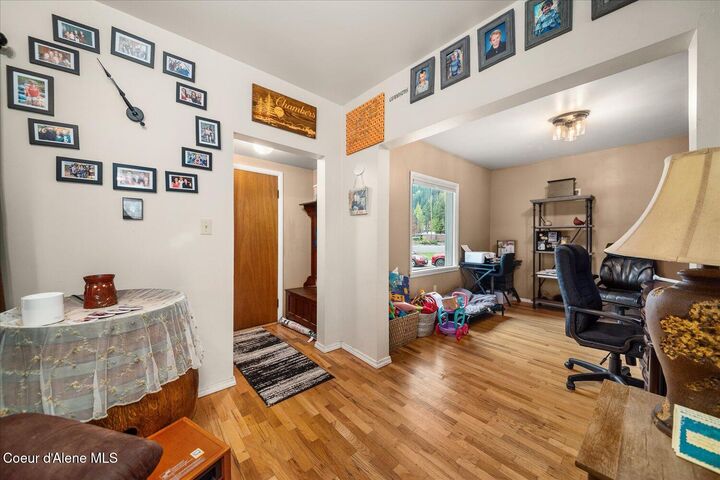 Property Photo:  105 Lehigh Ave  WA 99153 