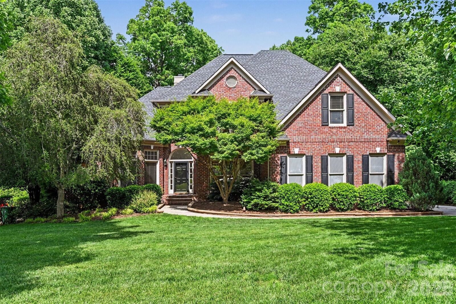 Property Photo: 10808 Lederer Avenue NC 28277