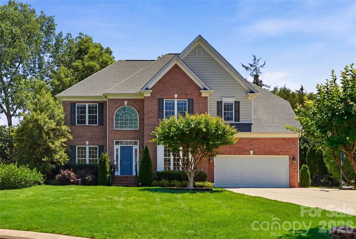 Property Photo:  8803 Cumberland Court  NC 28173 