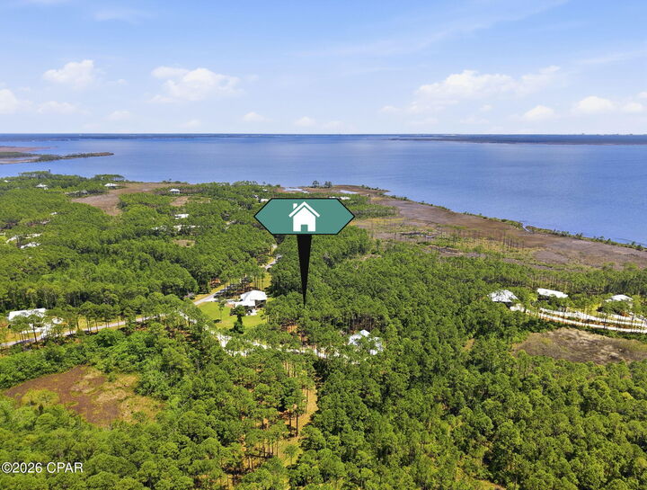Property Photo:  6703 Egret Pond Lane  FL 32413 