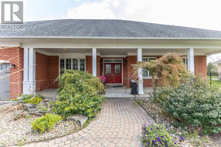 Property Photo:  57 McMullen Drive  ON L4A 7X4 