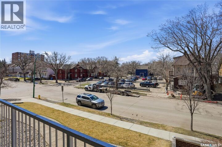 Property Photo:  206 2255 Angus Street  SK S4T 2A3 