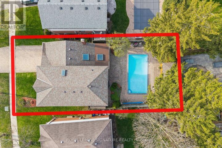 Property Photo:  35 Ranchdale Crescent  ON M3A 2M1 