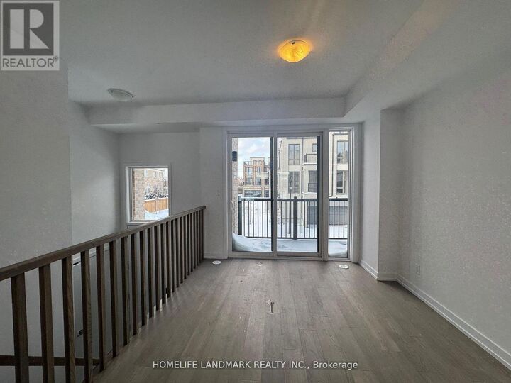 Property Photo:  27 Bancroft Lane  ON L4E 1M1 