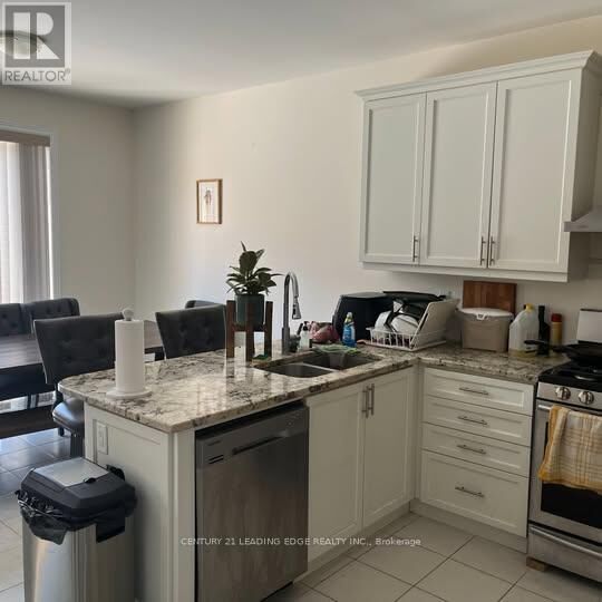 Property Photo:  23 Boland Court  ON L4G 0W6 
