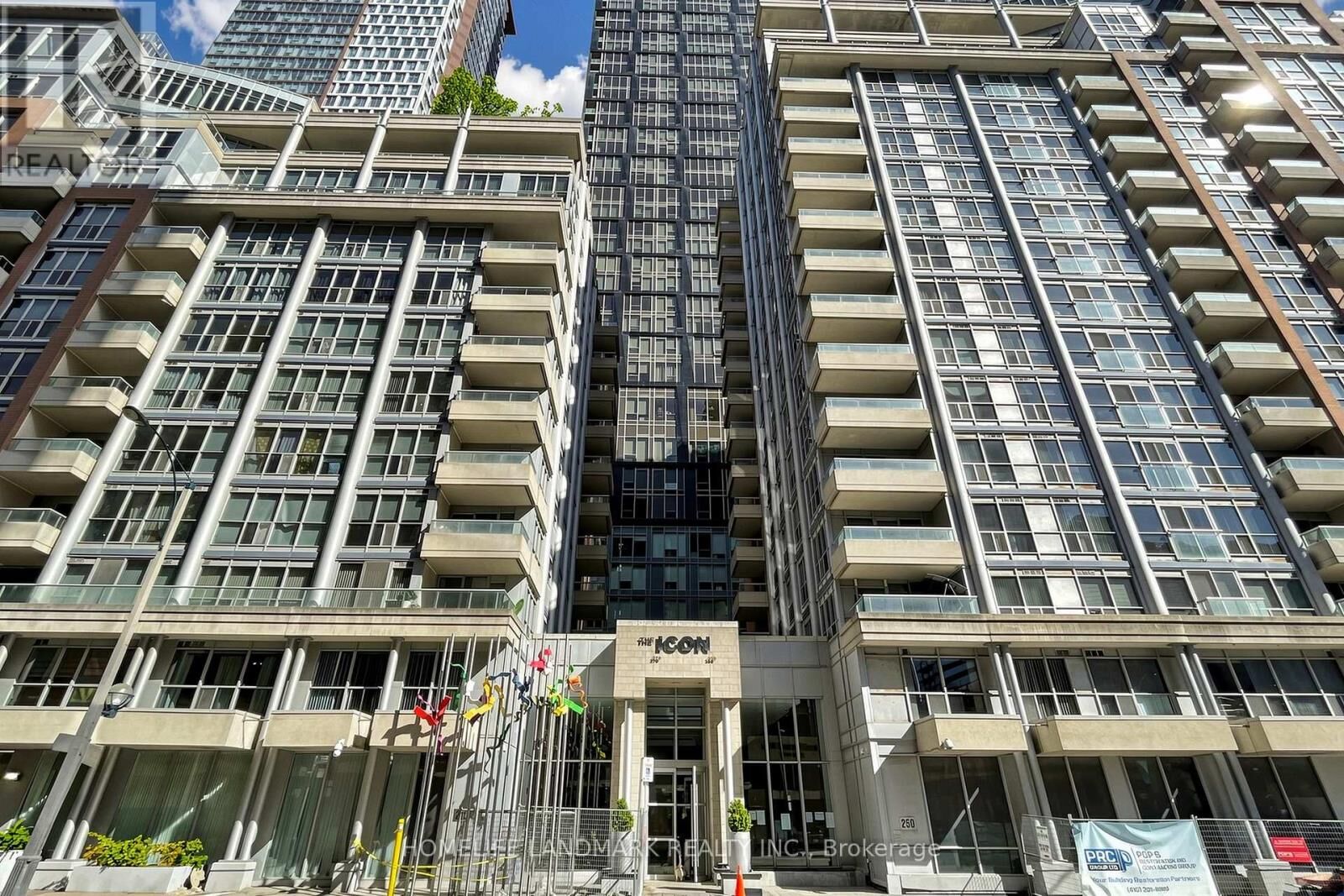 Property Photo:  270 Wellington Street West 1124  ON M5V 3P5 