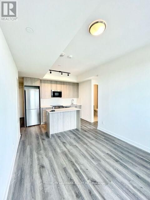 Property Photo:  15 Ellersile Avenue 2105  ON M2N 0E7 