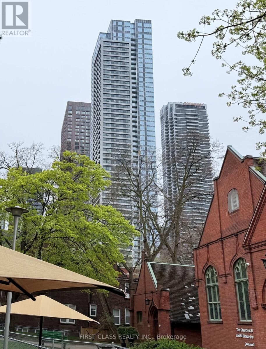Property Photo:  609 Sherbourne Street 701  ON M4X 0A4 