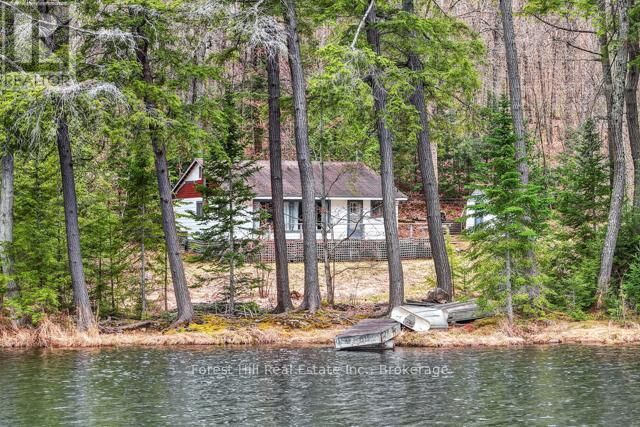 Property Photo:  4698 Muskoka Rd 117 Highway  ON P0B 1A0 