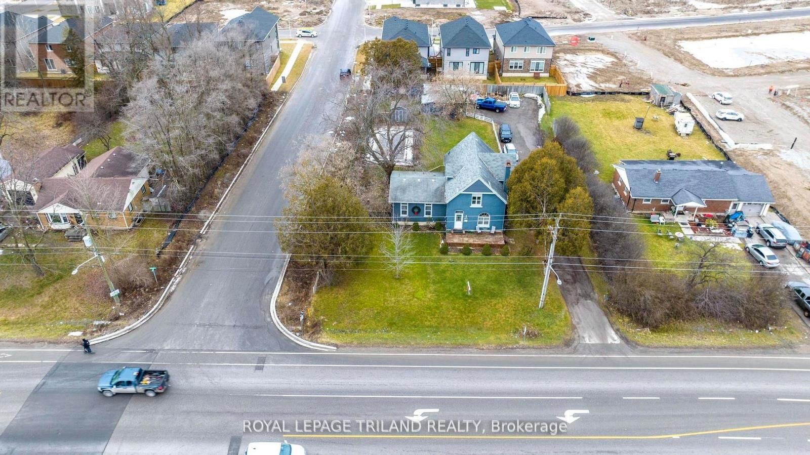 Property Photo:  3077 White Oak Road  ON N6E 1L7 