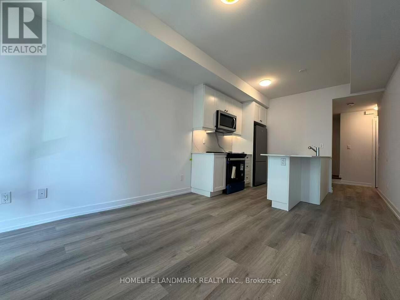 Property Photo:  5 Bancroft Lane 308  ON L4E 1M1 