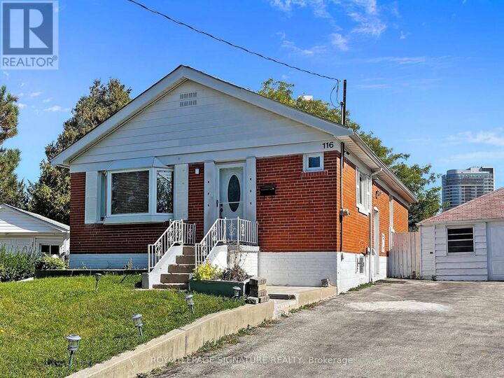Property Photo:  116 Earlton Road Main  ON M1T 3V4 