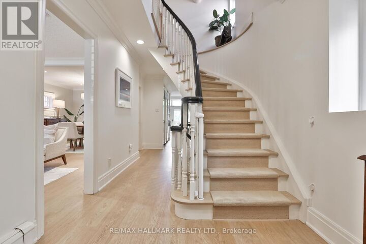 Property Photo:  569 Briar Hill Avenue  ON M5N 1N1 
