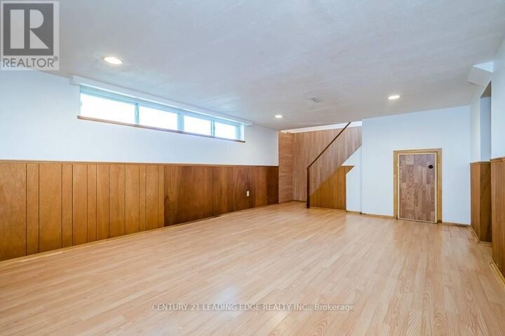 Property Photo:  17 Caddy Drive Bsmt  ON M1G 2E9 