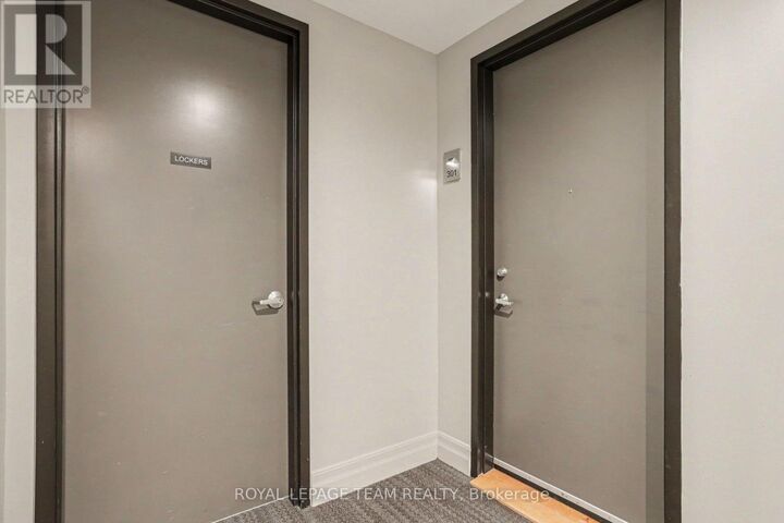 Property Photo:  330 Loretta Avenue South 301  ON K1S 4E8 