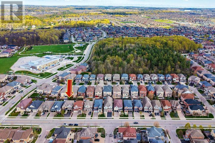 Property Photo:  464 Davos Road  ON L4H 0N5 