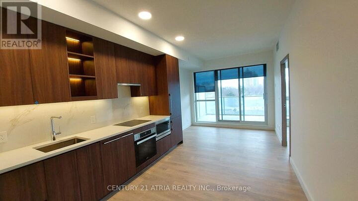 Property Photo:  25 McMahon Drive 908  ON M2K 0J1 