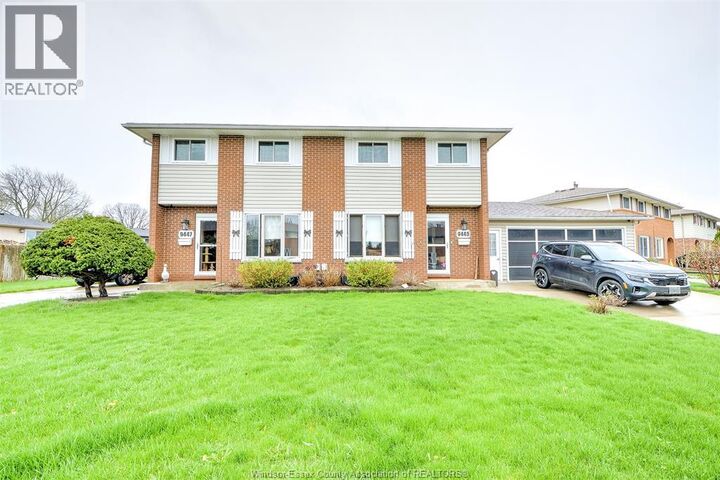 Property Photo:  9445-9447 Alten Drive  ON N8R 1V9 