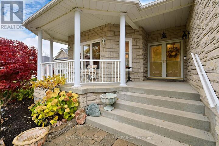 Property Photo:  128 Carmela Avenue  ON L4E 2V6 
