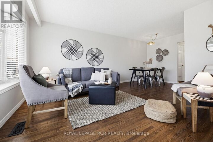 Property Photo:  17 Edelwild Drive  ON L9W 2Y4 