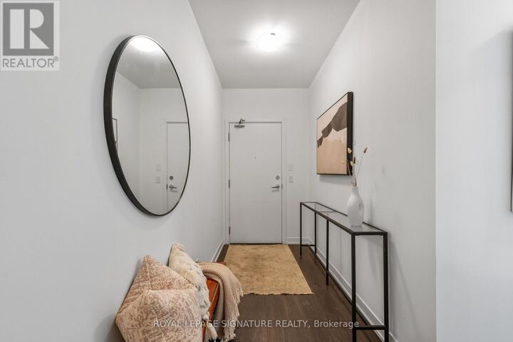 Property Photo:  1830 Bloor Street West 1201  ON M6P 0A2 