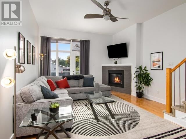 Property Photo:  63 Young Street D  ON K1S 5T5 