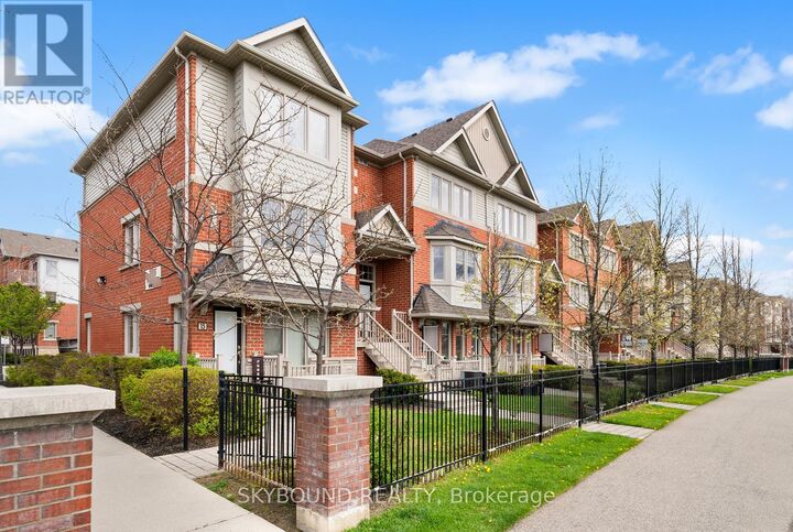 Property Photo:  3375 Thomas Street 13, 14  ON L5M 0P7 
