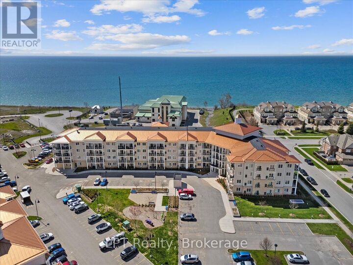 Property Photo:  50 Lakebreeze Drive 102  ON L1B 0V9 