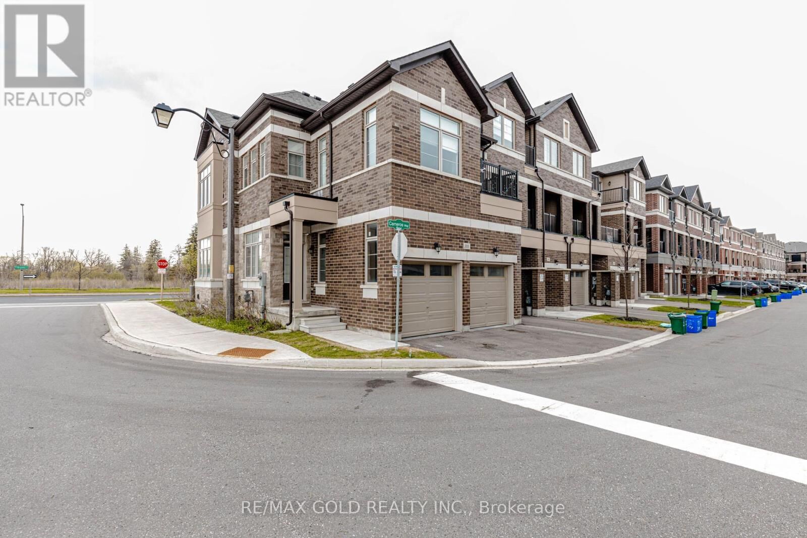 Property Photo:  111 Carneros Way  ON L6B 1R2 