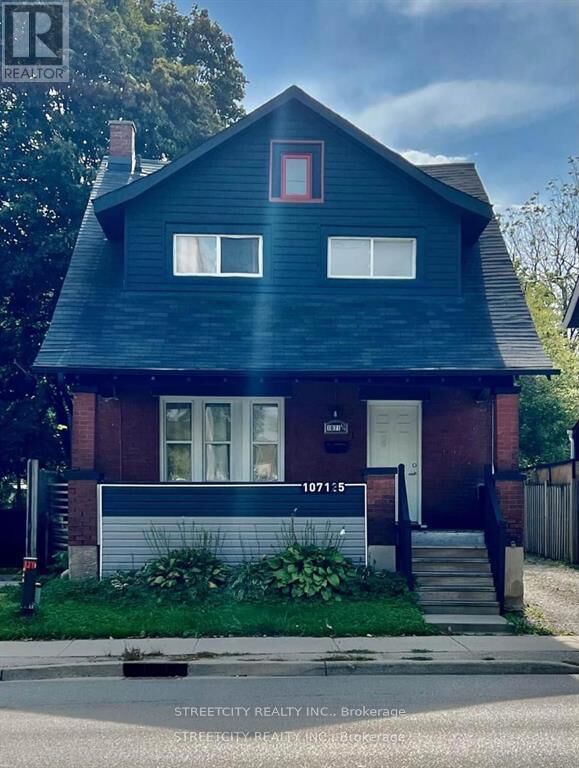 Property Photo:  1071.5 Florence Street  ON N5W 2M7 