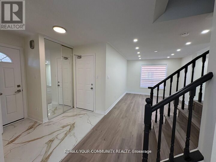 Property Photo:  52 Stanley Street  ON L4M 6V6 