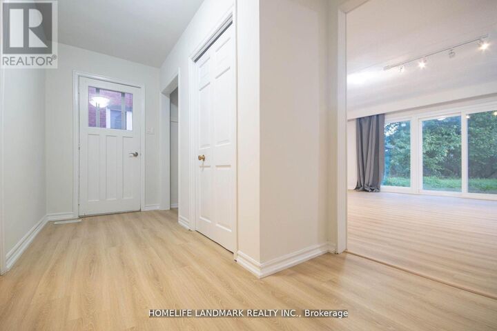 Property Photo:  435 Connaught Avenue  ON M2R 2M4 