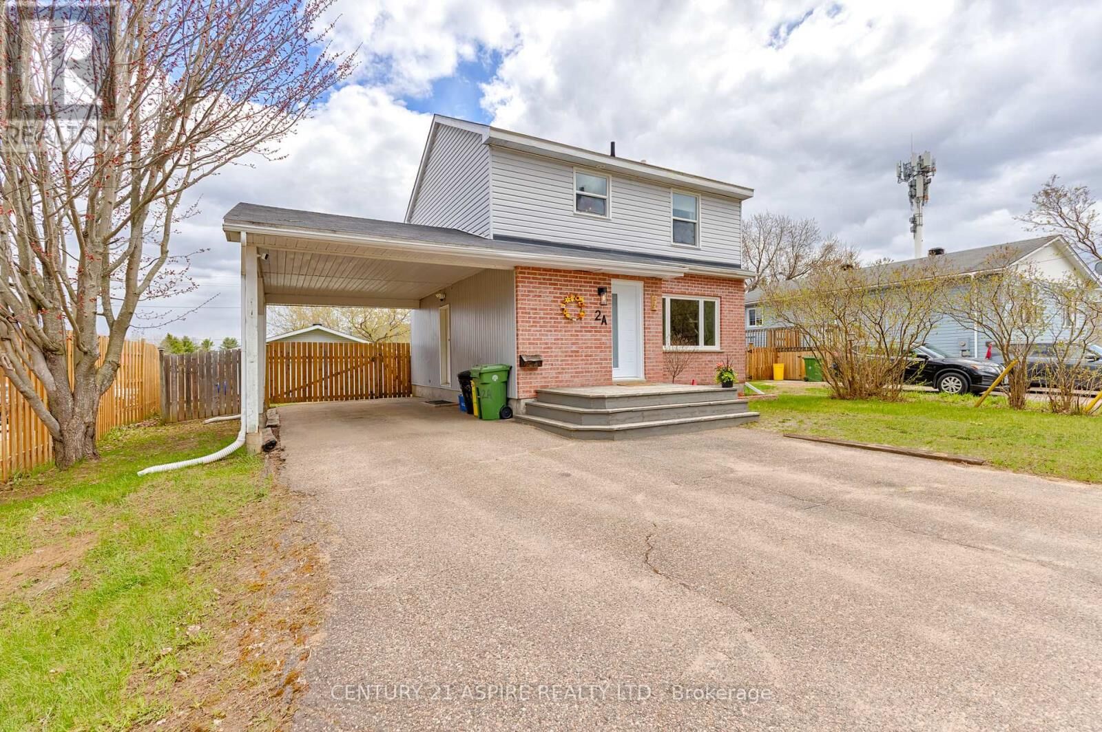 Property Photo:  2A Selkirk Street  ON K8H 3C1 